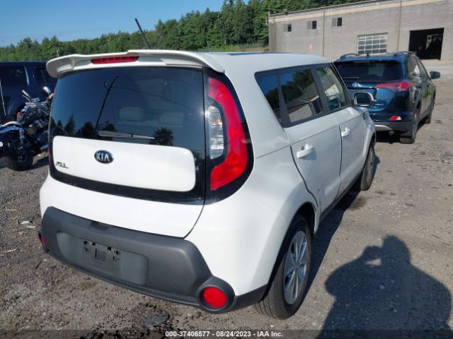 KNDJN2A2XE7052395 KIA Soul Base