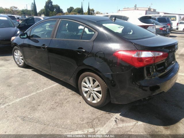 KNAFX4A62G5584914 KIA FORTE LX