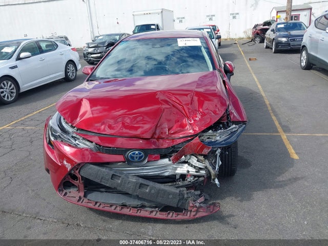 Toyota Corolla Hybrid Le 2022 JTDEAMDEXNJ048137 Image 6