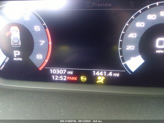 WA1AUCF33M1115830 Audi Q3 PREMIUM