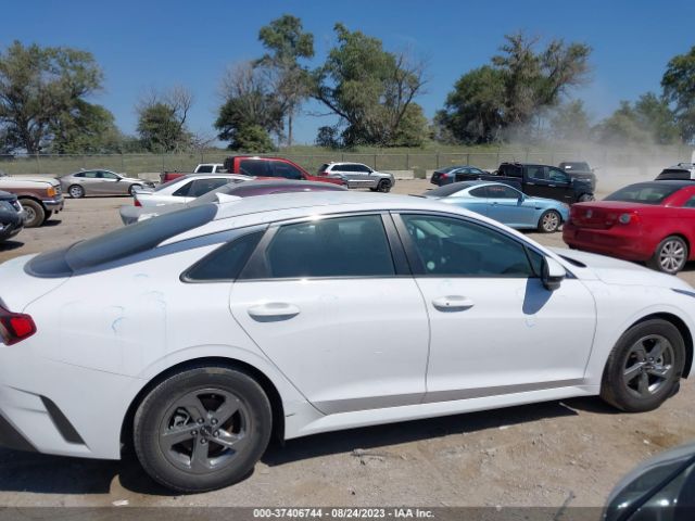 5XXG14J26NG151305 KIA K5 LXS