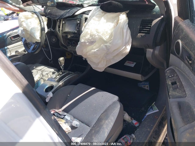 Toyota Tacoma Prerunner 2014 3TMKU4HN1EM041682 Image 11