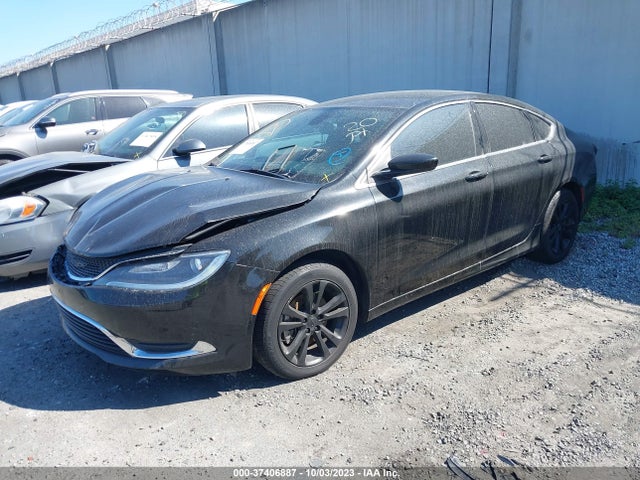 Chrysler 200 Limited 2016 1C3CCCAB5GN144425 Image 2
