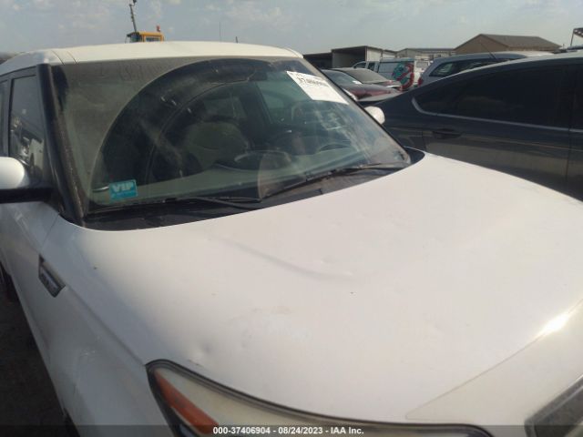KNDJP3A5XF7189509 KIA SOUL +