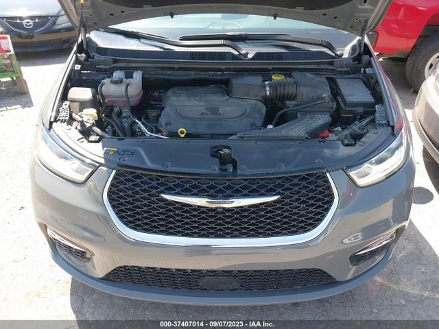 2C4RC1BG8NR117272 Chrysler Pacifica Touring L