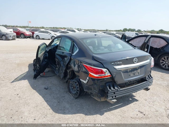 Nissan Altima 2.5 S 2015 1N4AL3APXFC232112 Image 3