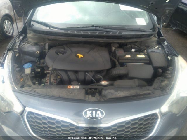 KNAFX5A81F5271715 KIA Forte 5-door Ex