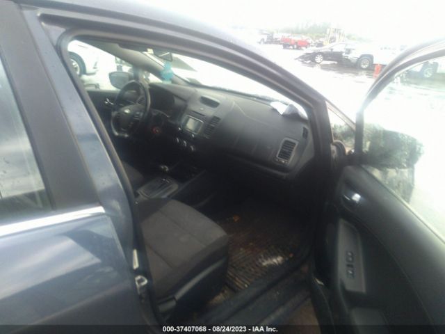 KNAFX5A81F5271715 KIA Forte 5-door Ex