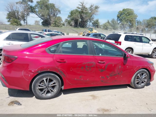 3KPF24AD0NE417727 KIA Forte Lxs
