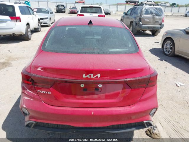 3KPF24AD0NE417727 KIA Forte Lxs