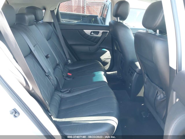 2009 INFINITI FX35 VIN: JNRAS18UX9M102679