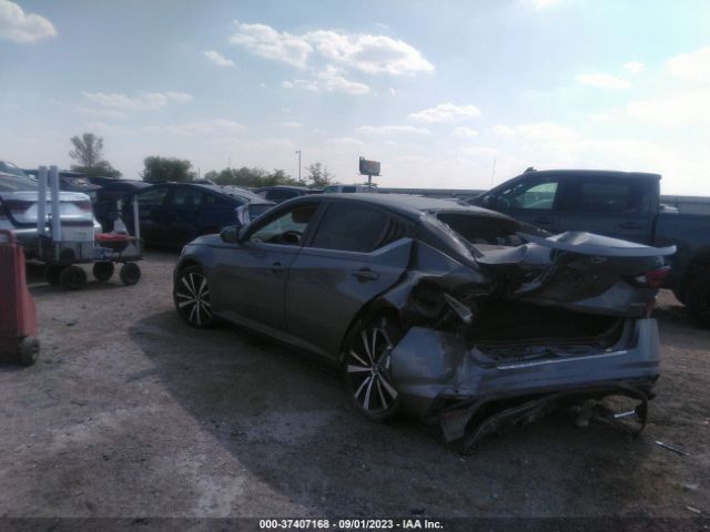 1N4AL4CV3MN389371 Nissan Altima 2.0 Sr