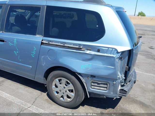 2008 KIA SEDONA LX VIN: KNDMB233X86255857