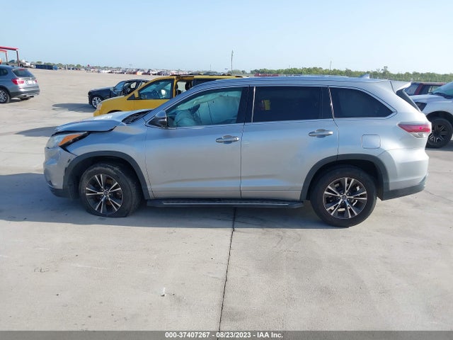 Toyota Highlander Xle 2016 5TDKKRFH3GS125747 Image 14