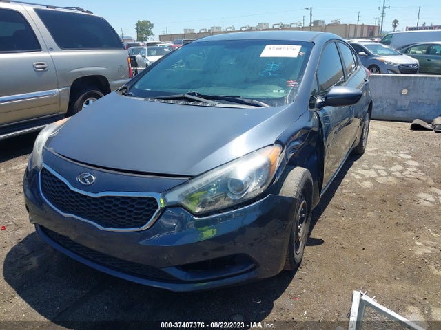 KIA FORTE LX 2016 KNAFK4A68G5573429 Image 2