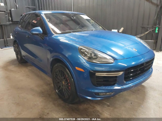 2017 PORSCHE CAYENNE WP1AD2A22HLA83749 Photo 0
