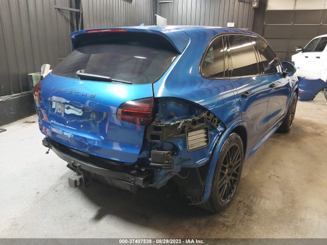 2017 PORSCHE CAYENNE WP1AD2A22HLA83749 Photo 3