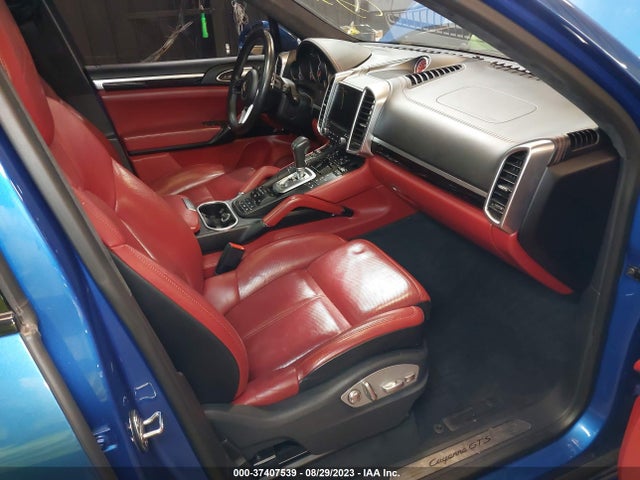 2017 PORSCHE CAYENNE WP1AD2A22HLA83749 Photo 4