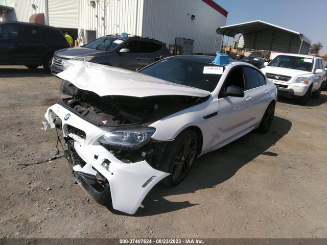 BMW 6 Series 640i 2015 WBA6A0C51FGB53629 Image 2
