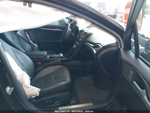 3FA6P0SU2HR354674 Ford Fusion Energi Titanium/platinum