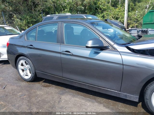 WBA3C1C51FP853280 BMW 3 Series 328i