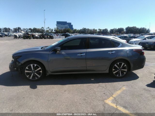 1N4AL3APXHN324487 Nissan Altima 2.5 Sr