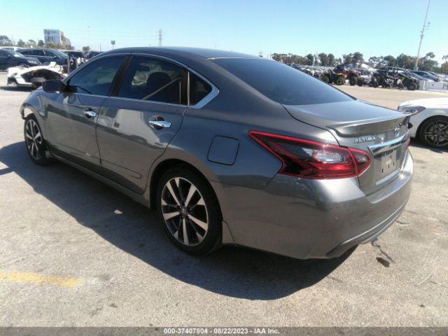 1N4AL3APXHN324487 Nissan Altima 2.5 Sr