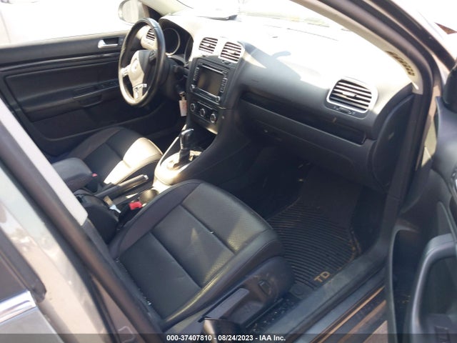 2013 VOLKSWAGEN JETTA SPORTWAGEN TDI W/SUNROOF VIN: 3VWPL7AJ4DM637687