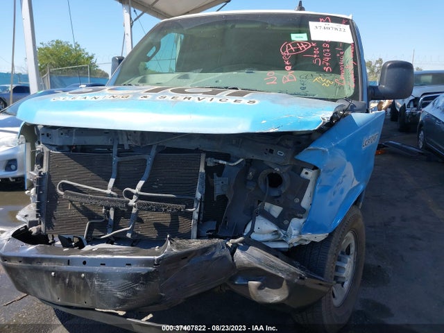 Chevrolet EXPRESS CARGO VAN 2017 1GCWGAFF6H1104151 Image 6