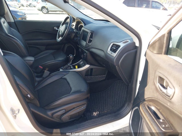 2018 JEEP COMPASS LATITUDE VIN: 3C4NJCBB1JT502569