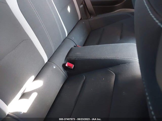 Chevrolet Camaro 1lt 2018 1G1FB1RS1J0119457 Image 8