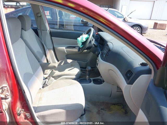 2006 HYUNDAI ACCENT GLS VIN: KMHCN46C56U026596