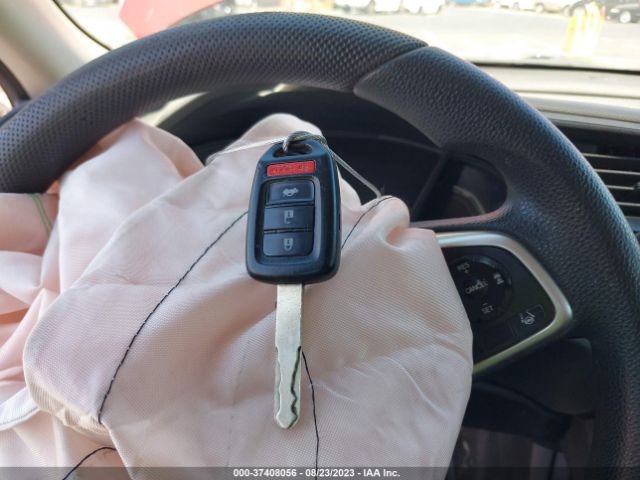 19XFC2F61KE205393 Honda Civic Sedan Lx