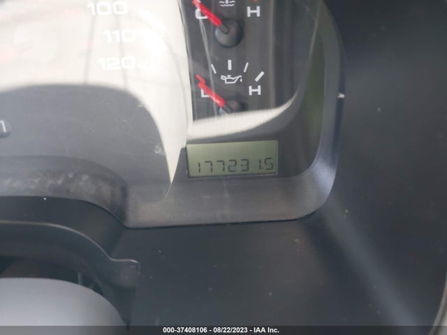 2005 FORD F-150 XLT VIN: 1FTPX02595KC49167