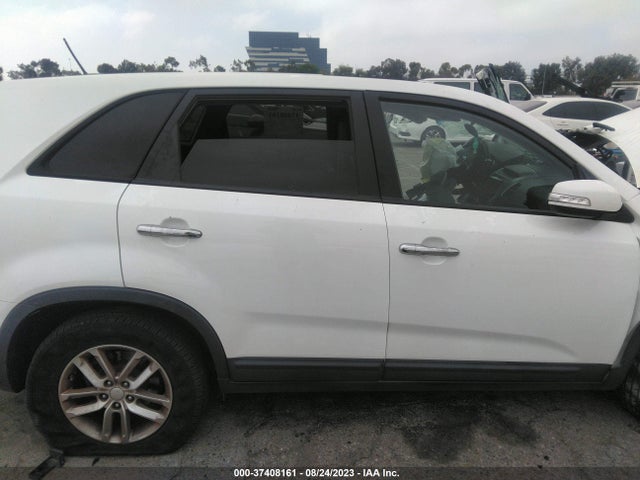 KIA SORENTO LX 2014 5XYKT3A60EG515280 Image 13