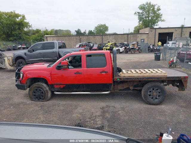 2013 GMC SIERRA 2500HD WORK TRUCK VIN: 1GT12ZC84DF100111