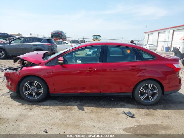 1FADP3F24EL450219 Ford FOCUS SE