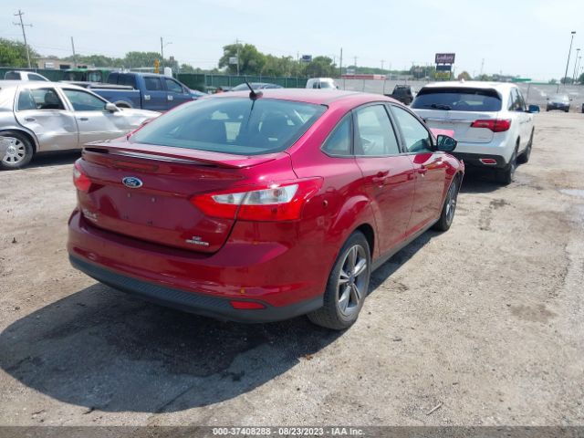 1FADP3F24EL450219 Ford FOCUS SE