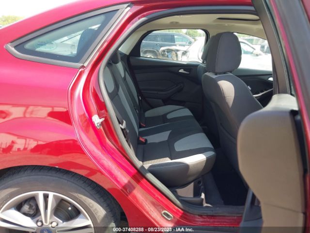 1FADP3F24EL450219 Ford FOCUS SE