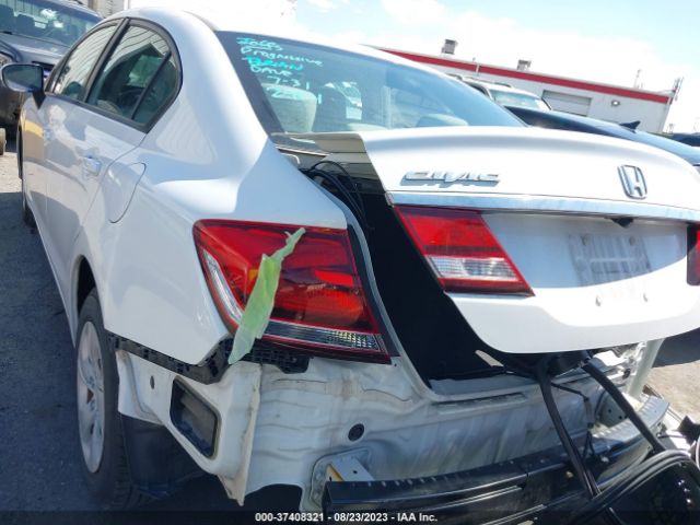 19XFB2F53FE205931 Honda Civic Sedan Lx