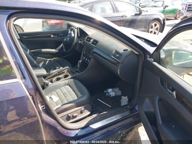 1VWCN7A30EC075459 Volkswagen Passat Tdi Sel Premium