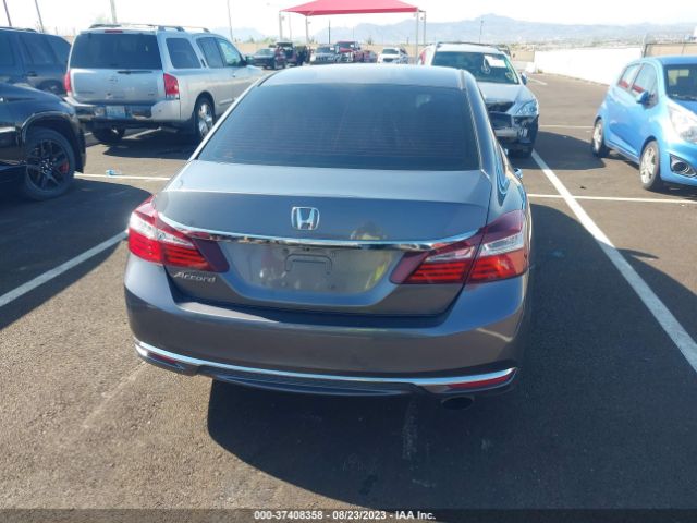 1HGCR2F33GA182735 Honda Accord Sedan Lx