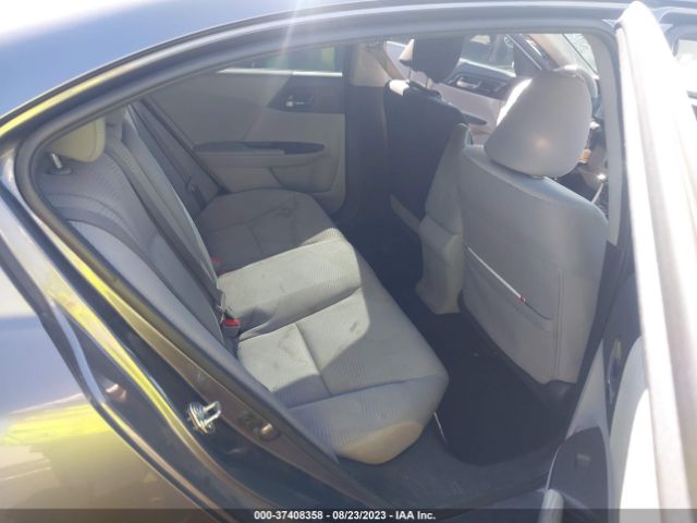 1HGCR2F33GA182735 Honda Accord Sedan Lx