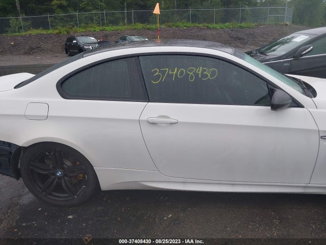 2013 BMW M3 VIN: WBSKG9C50DJ594632