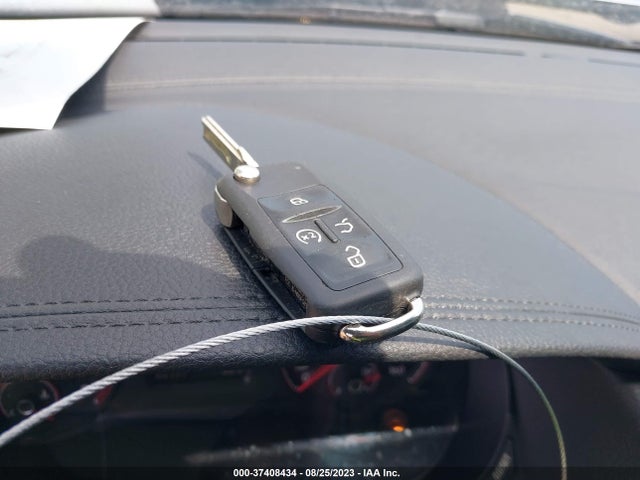 1VWSA7A30MC010908 Volkswagen Passat 2.0t Se