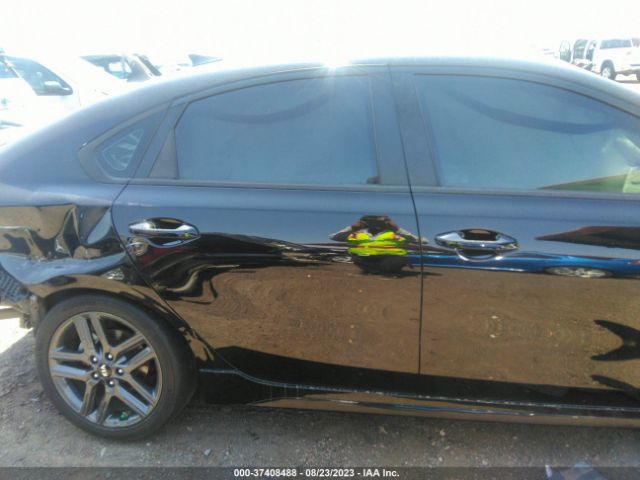 3KPF34AD8LE135944 KIA Forte Gt-line