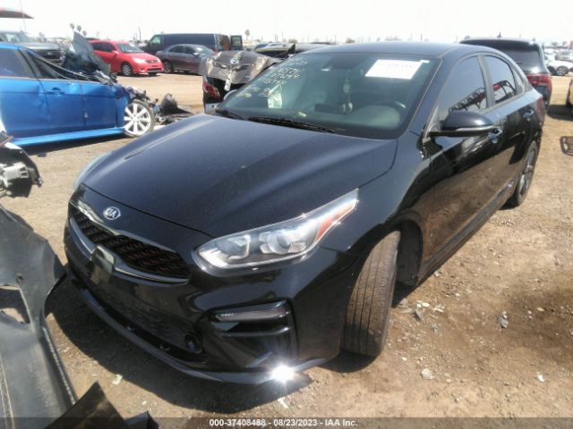 3KPF34AD8LE135944 KIA Forte Gt-line