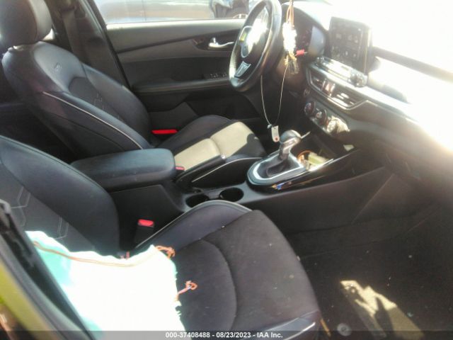 3KPF34AD8LE135944 KIA Forte Gt-line