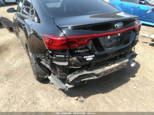 3KPF34AD8LE135944 KIA Forte Gt-line