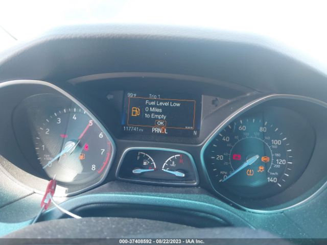 1FADP3K28JL282794 Ford FOCUS SE